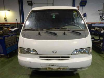 HYUNDAI H 100 '1996 Furgoneta caj.cerr.acristalada, 6 -  plazas