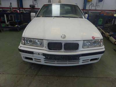 BMW SERIE 3 BERLINA (E36) '1991 1.8 CAT (M43)