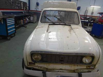 RENAULT 4 BERLINA/FAMILIAR/FURGONETA '1987 F6 Furg. (R 2370)