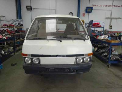 NISSAN VANETTE (C 220) '1988 2.0 Diesel